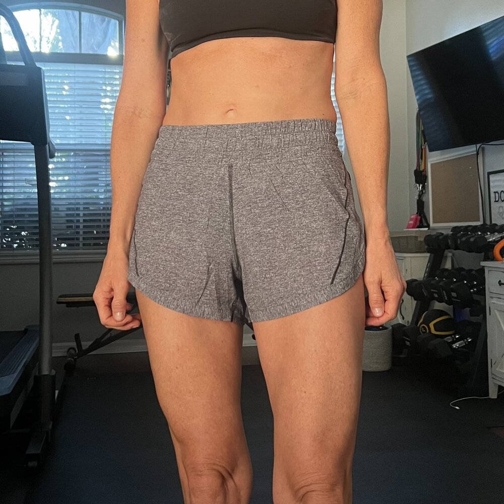 Lululemon Track That Mid-Rise Lined Short 3", Size 4, Marled Grey